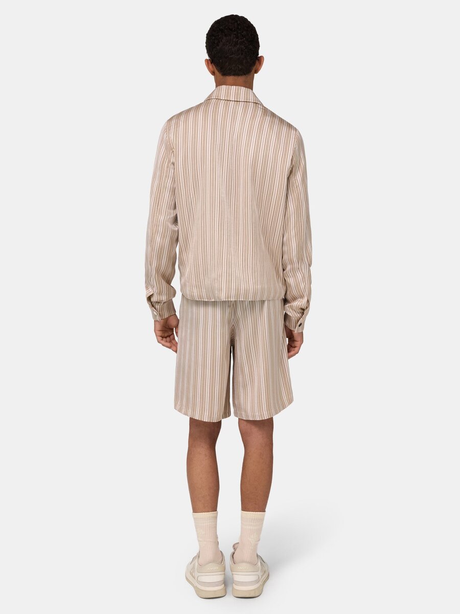 GESTREIFTE SHORTS
