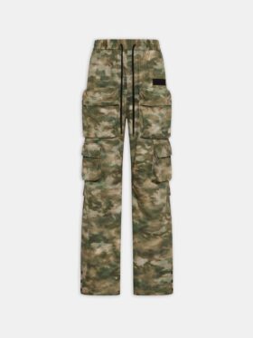 CAMO-CARGO-HOSE MIT MEHREREN TASCHEN