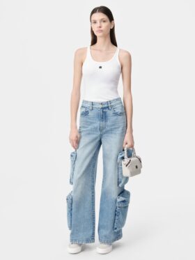 DAMEN-TANKTOP MIT „MA“-STICKEREI UND RIPPENSTRICK