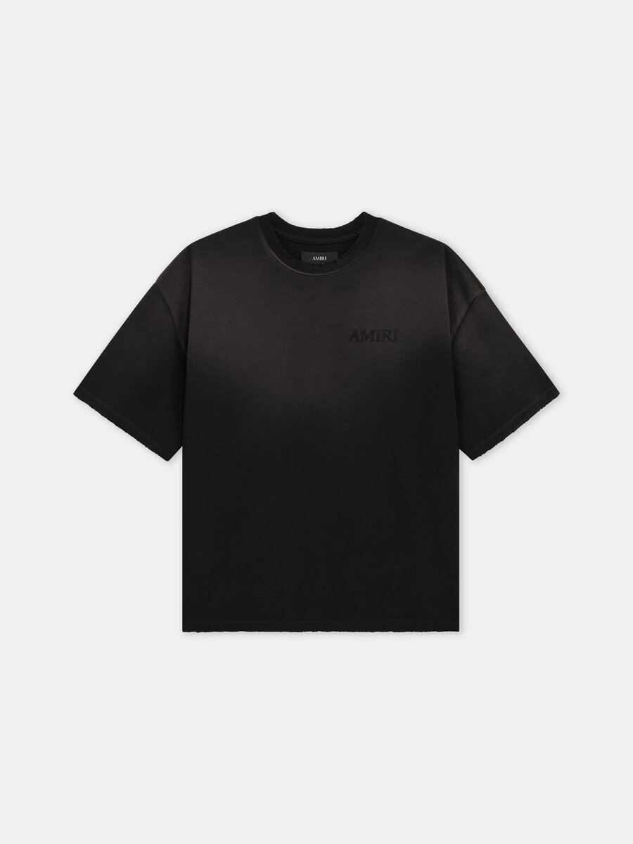 OVERSIZE-T-SHIRT MIT BANDANA-APPLIKATION