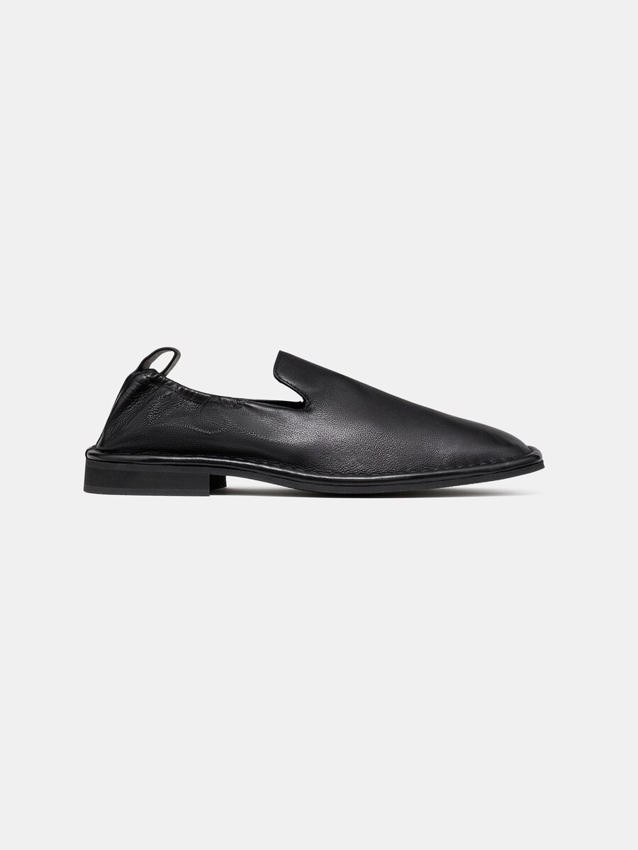 SLIP-ON-LOAFER