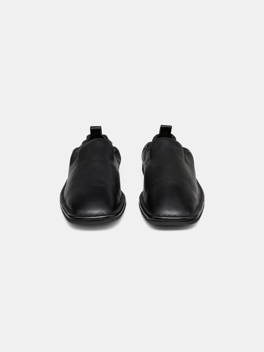 SLIP-ON-LOAFER