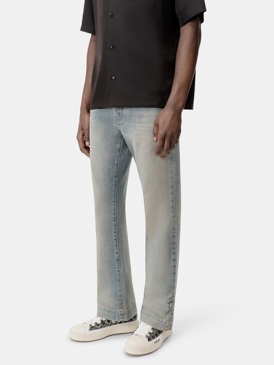 STRAIGHT FLARE JEANS